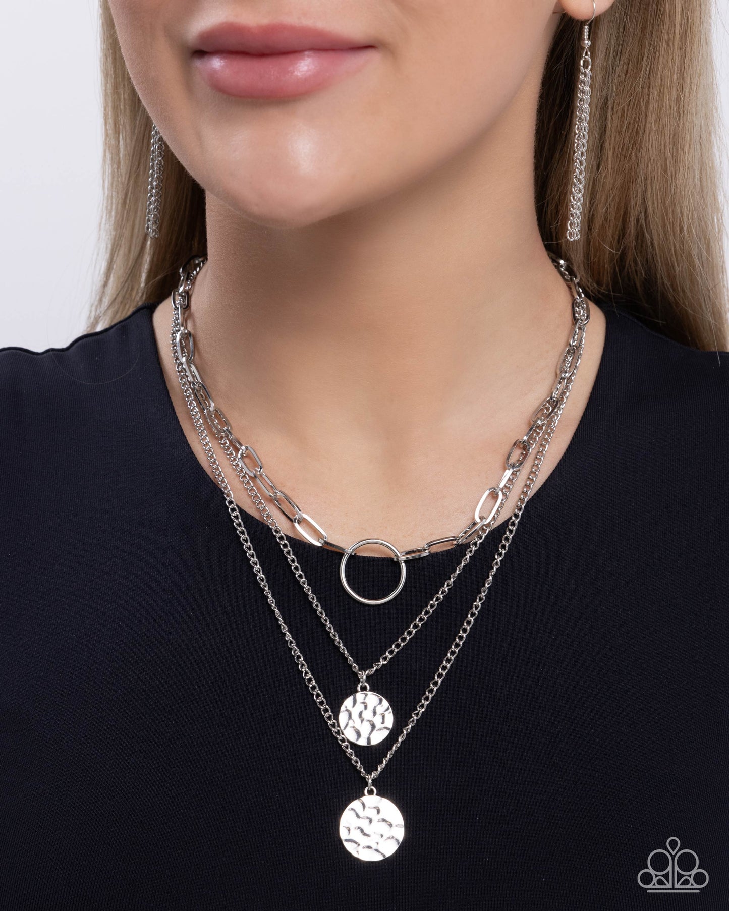 Hammered Halo - Silver Disc Layered Short Necklace
