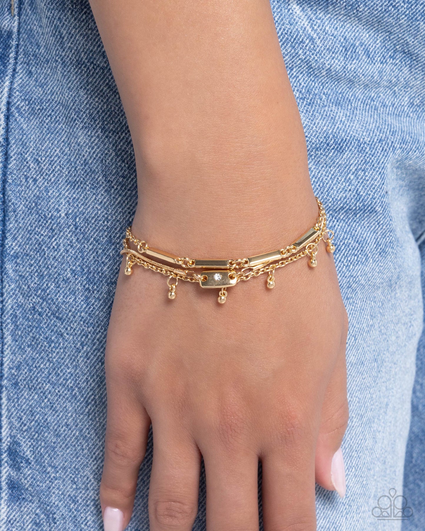 Radiant Recognition - Gold Clasp Bracelet