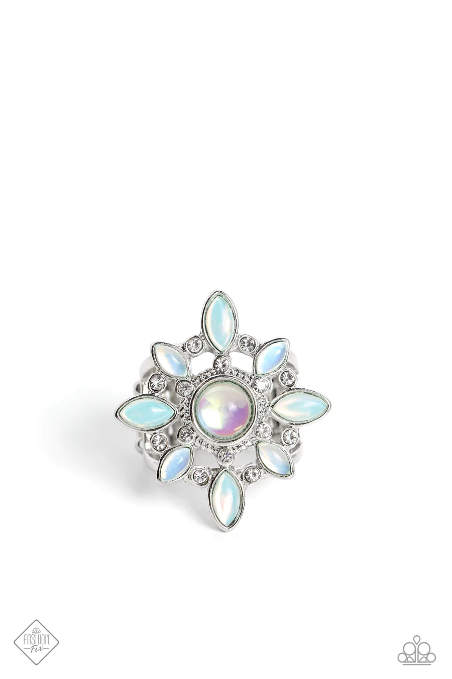 A Summer Spell - Green Glassy Bead Silver Ring - Fashion Fix