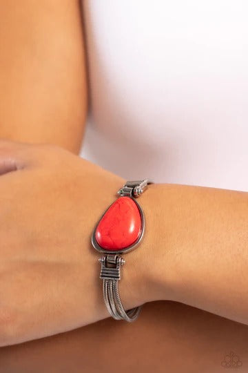 Badlands Bounty - Red Stone Silver Clasp Bracelet