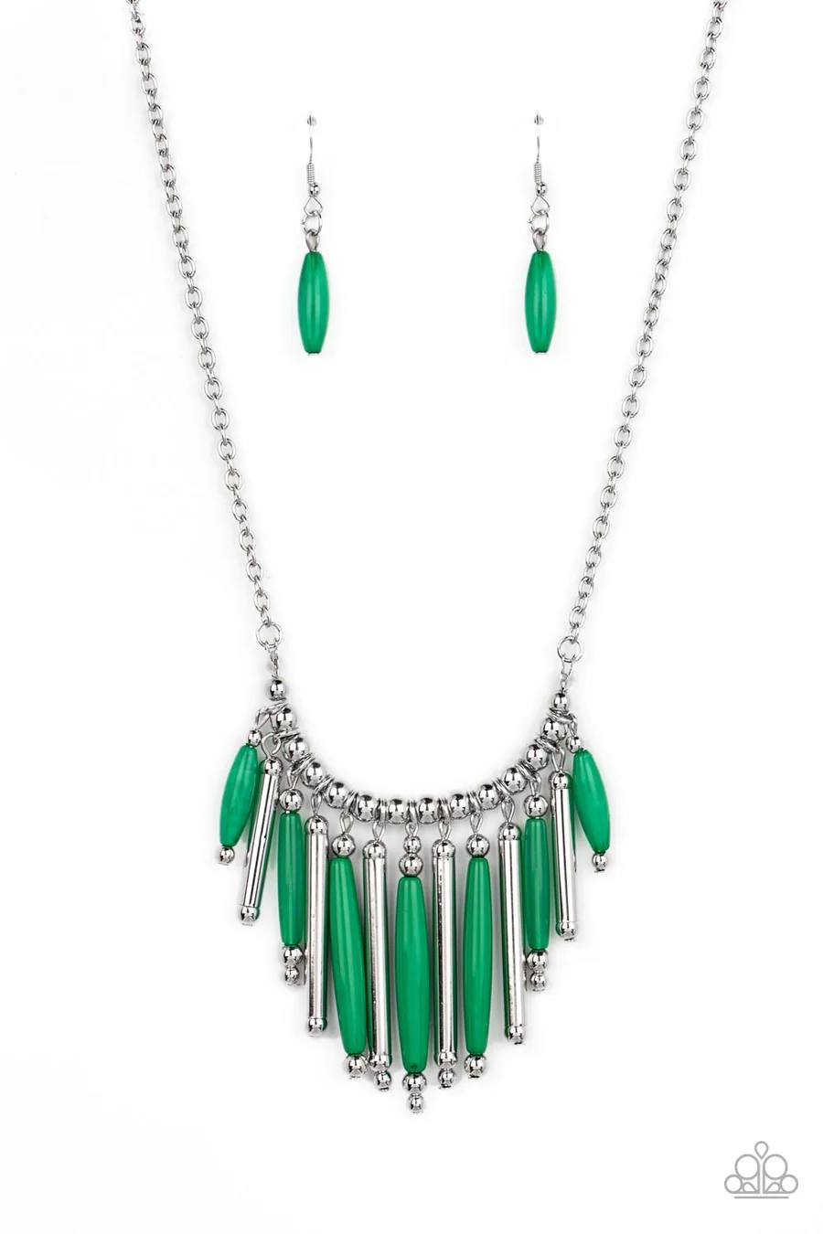 Bohemian Breeze - Green Bead Silver Short Necklace