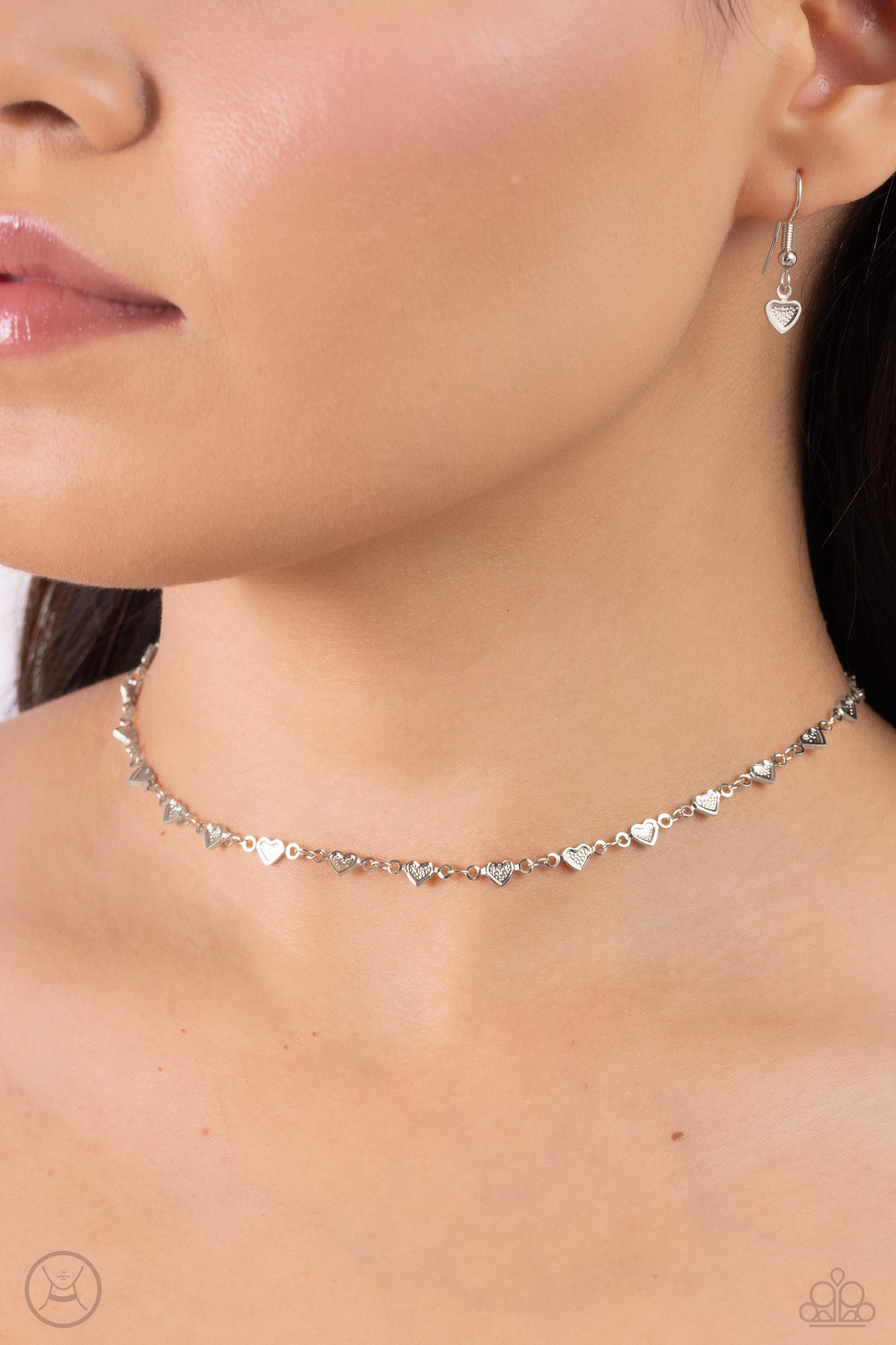Cupid Catwalk - Silver Heart Choker Necklace