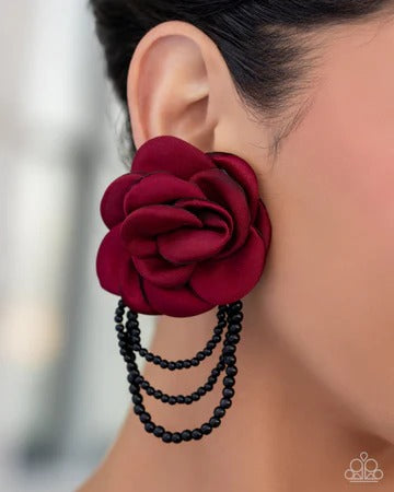 Dramatic Dame - Red Rose Black Post Earrings - 2024 Convention Exclusive