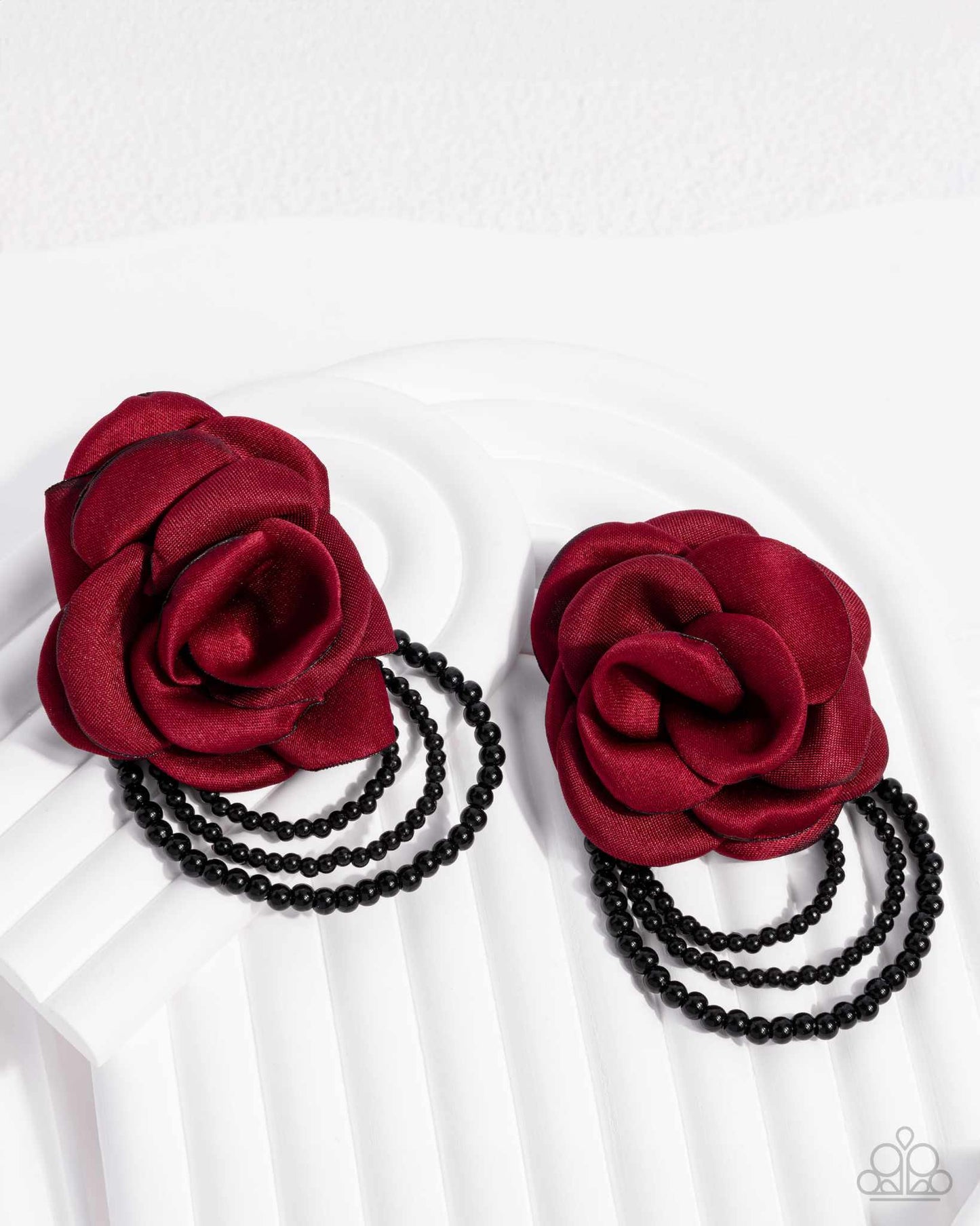 Dramatic Dame - Red Rose Black Post Earrings - 2024 Convention Exclusive