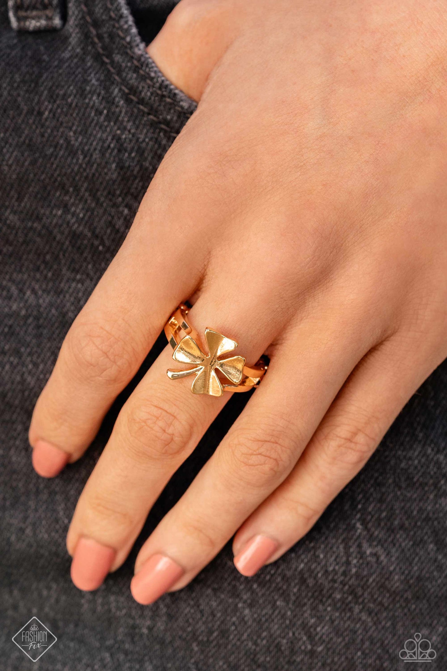 Framed Finish - Gold Shamrock Clover Ring - Fashion Fix