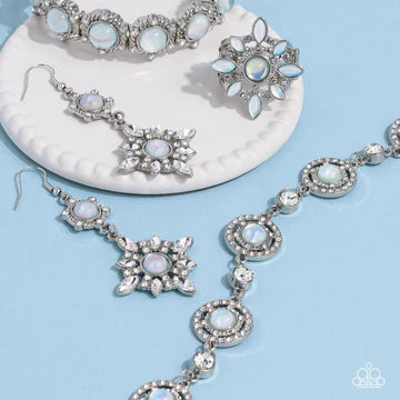 Glimpses of Malibu, Complete Trend Blend Set, Fashion Fix, July 2023