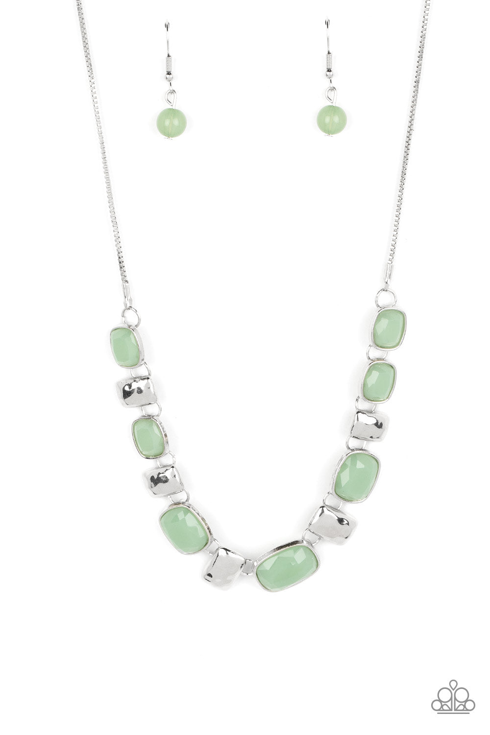Polished Parade - Green Bead Silver Short Necklace