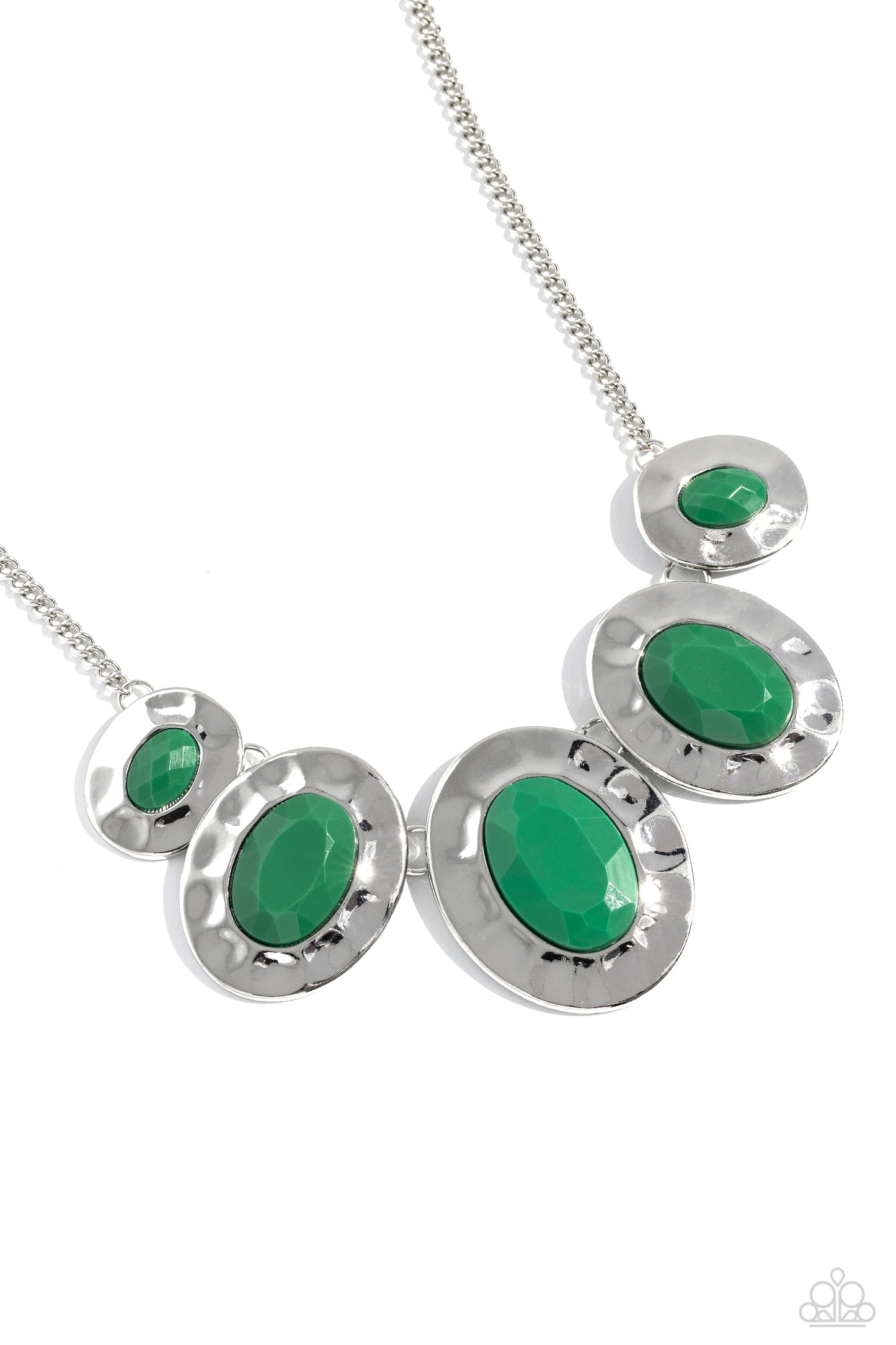Rivera Rendezvous - Green Bead Silver Short Necklace