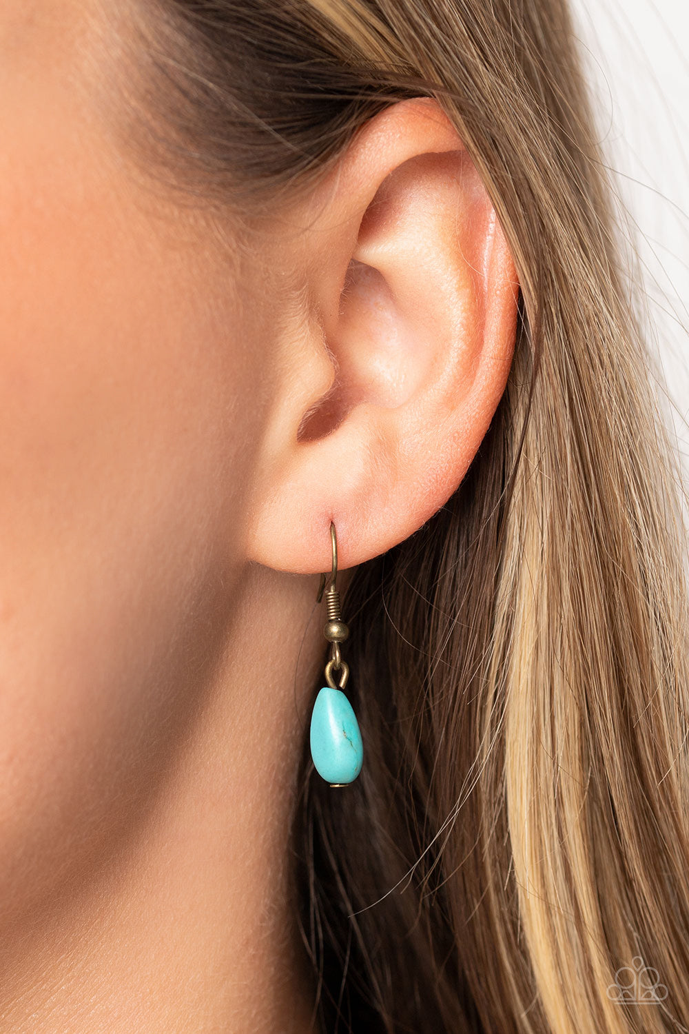 Riverside Relic - Brass Turquoise Teardrop Short Necklace