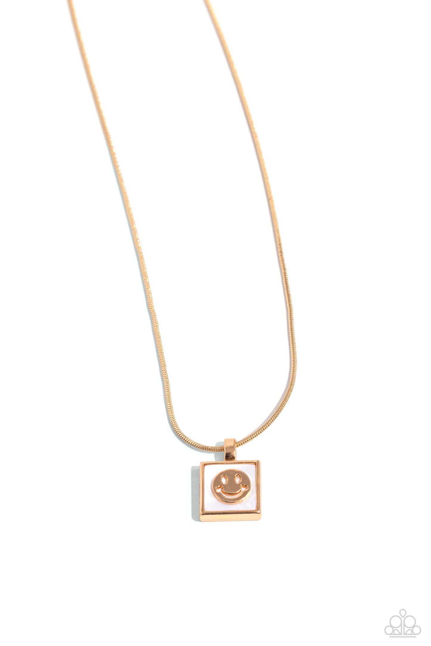 Smiley Season - Gold Smiley Face Short Necklace
