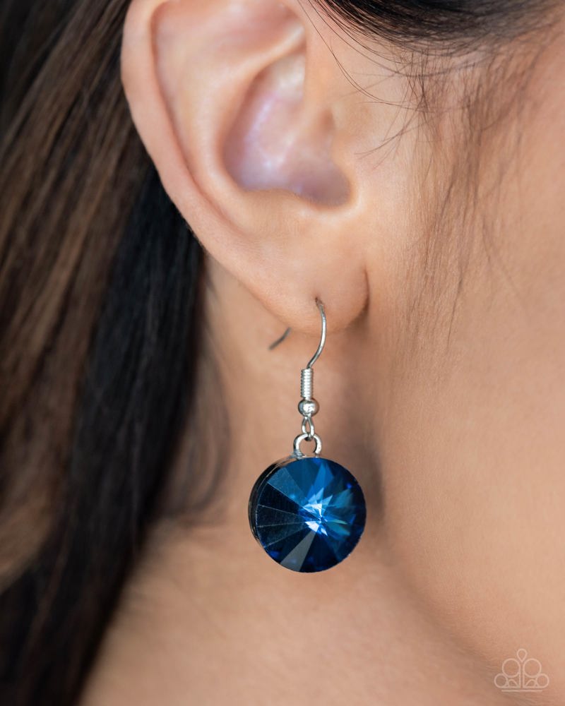 Spotlight Stunner Set: Blue, Gold, and White Necklaces