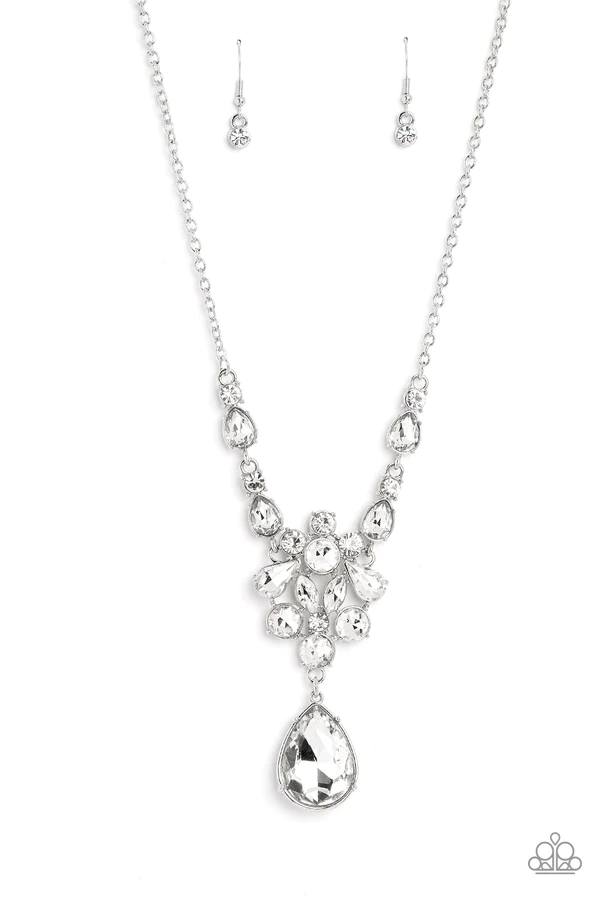 TWINKLE of an Eye - White Rhinestone Gem Silver Short Necklace - EMP 2023