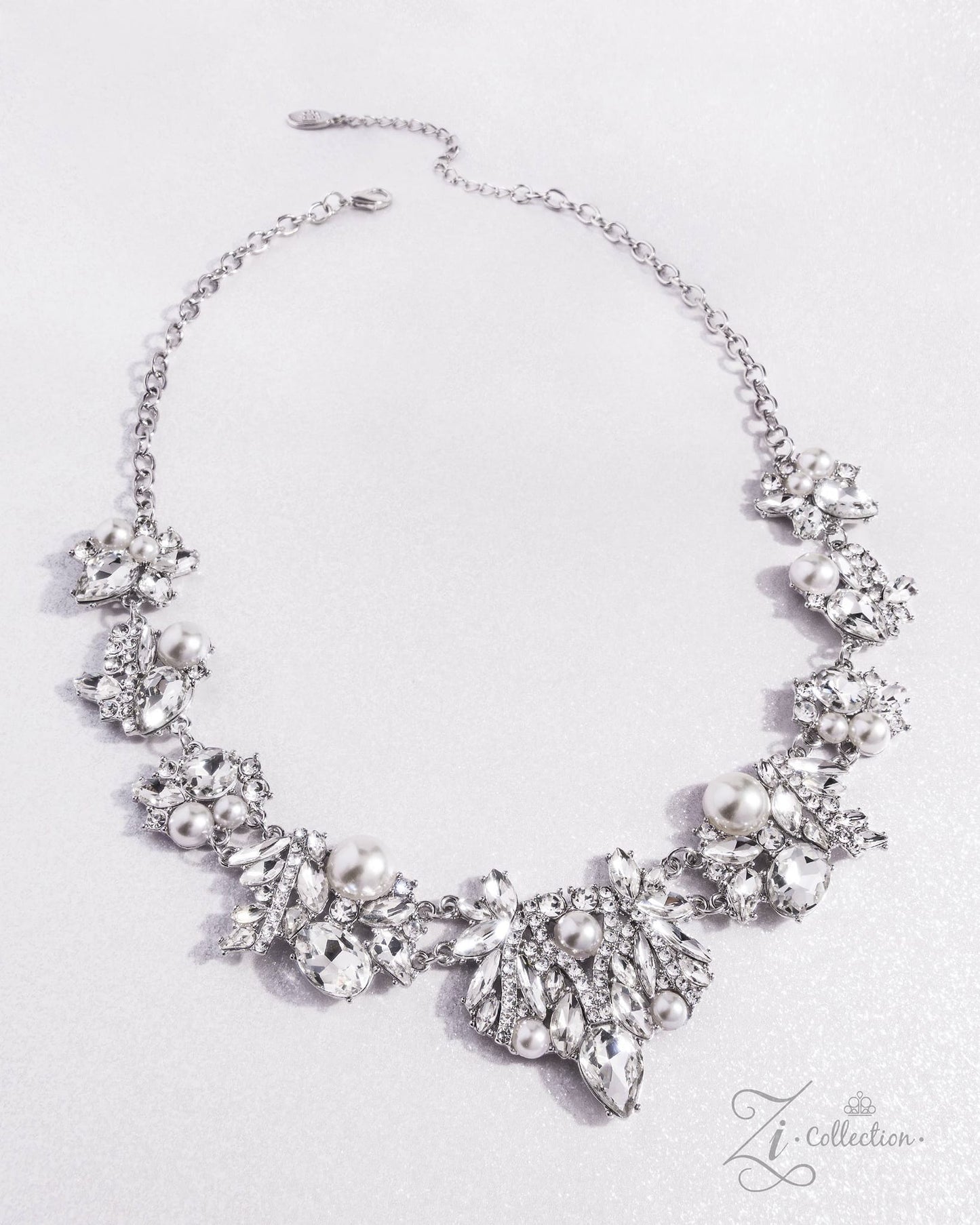 The Aleshia, Zi Collection