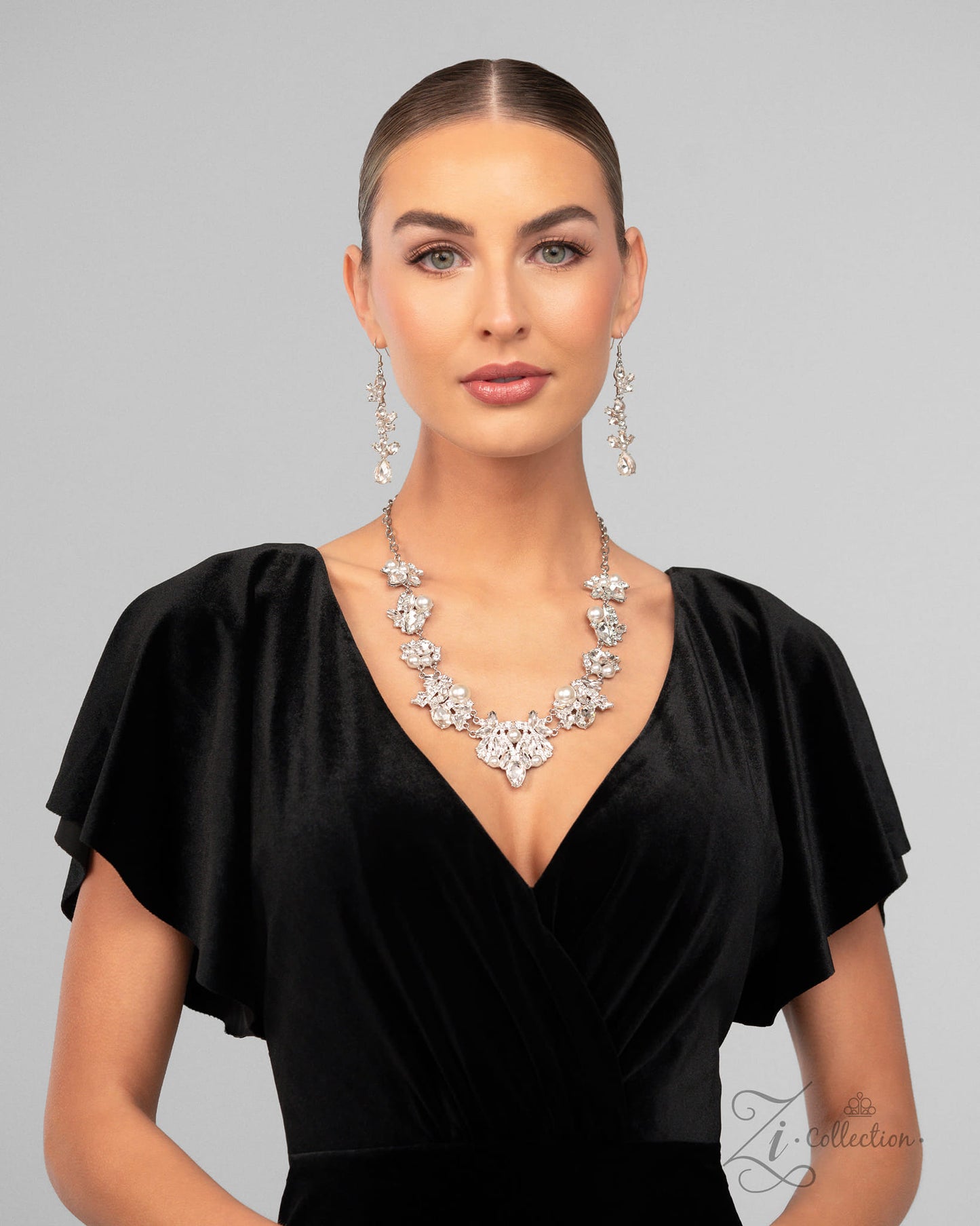 The Aleshia, Zi Collection