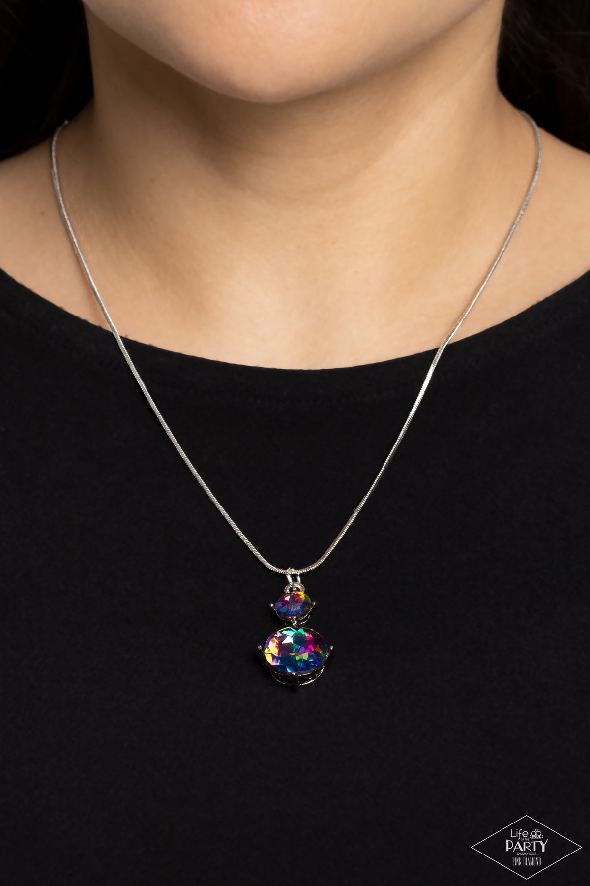 Top Dollar Diva - Multi Oil Spill Gem Pendant Silver Short Necklace - Life of the Party Pink Diamond Exclusive