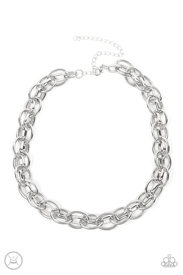 Tough Crowd - Silver Oversized Chain Choker Necklace