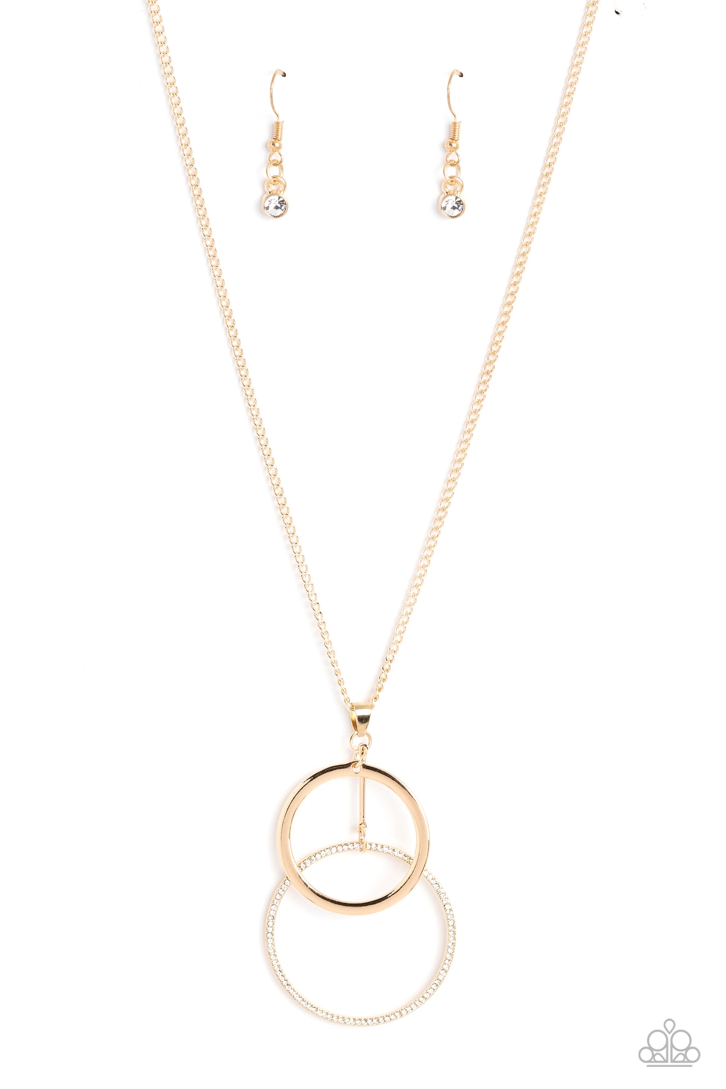 Wishing Well Whimsy - Gold Circle Pendant Short Necklace