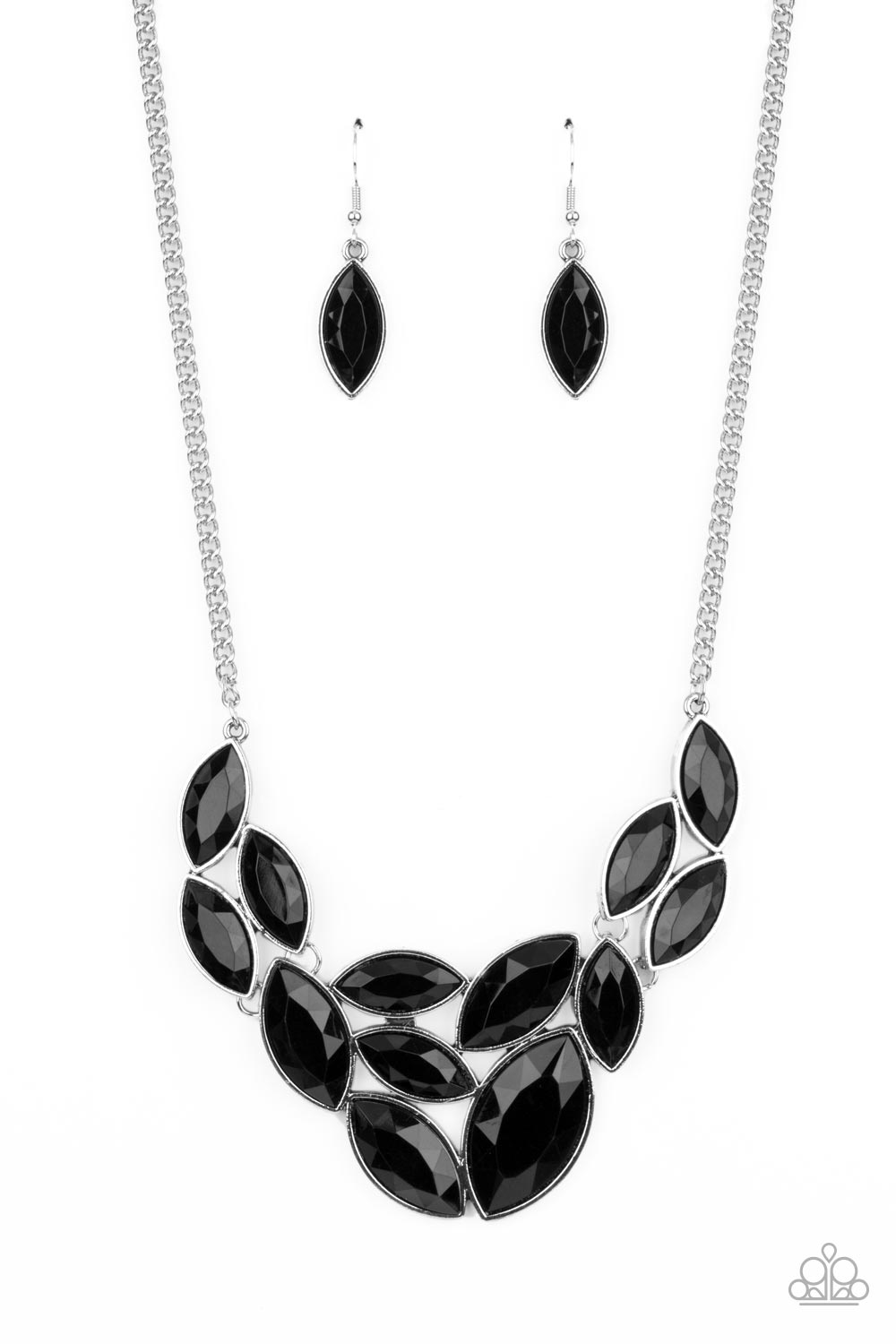 Glitzy Goddess - Black Gem Bead Short Silver Necklace