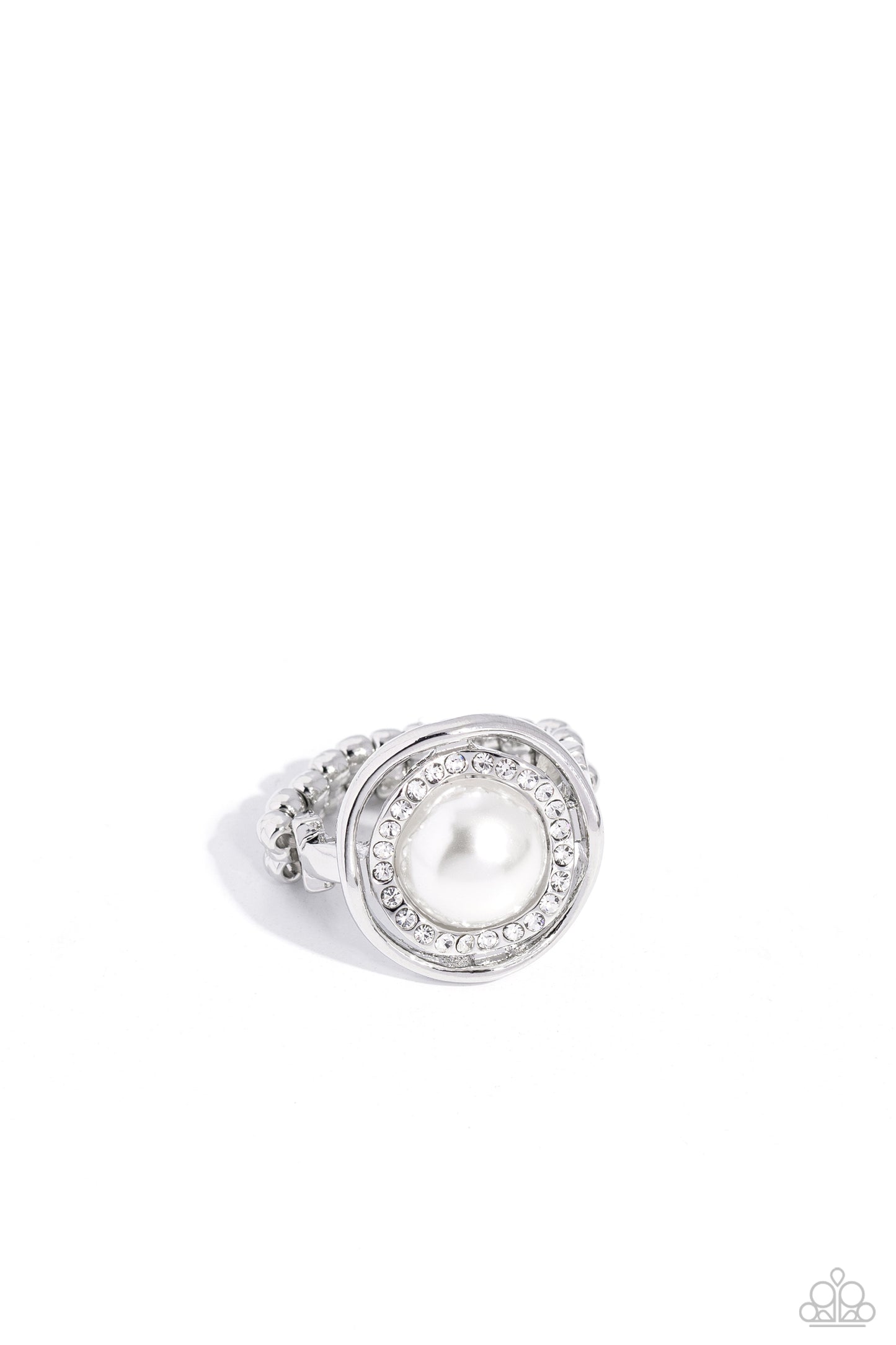 Chic Center - White Pearl Silver Ring
