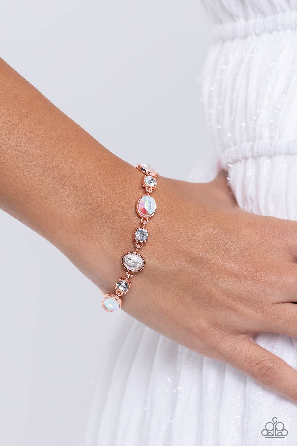 Ethereal Empathy - Copper Iridescent Gem Clasp Bracelet