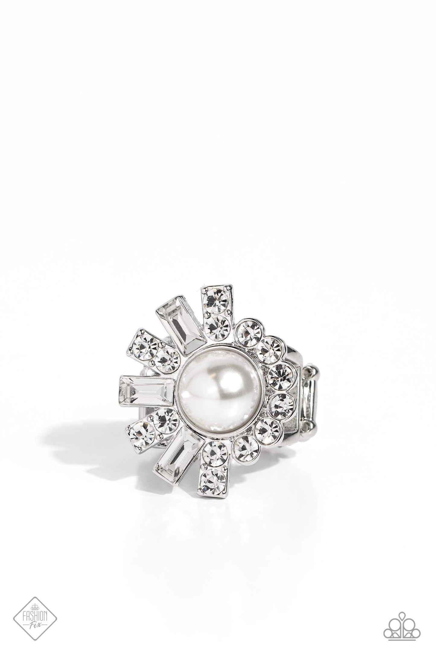 Gatsby Getaway - White Pearl Silver Flare Ring - Fashion Fix