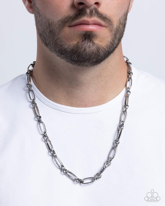 Trenchant Texture - Silver Chain Urban Necklace