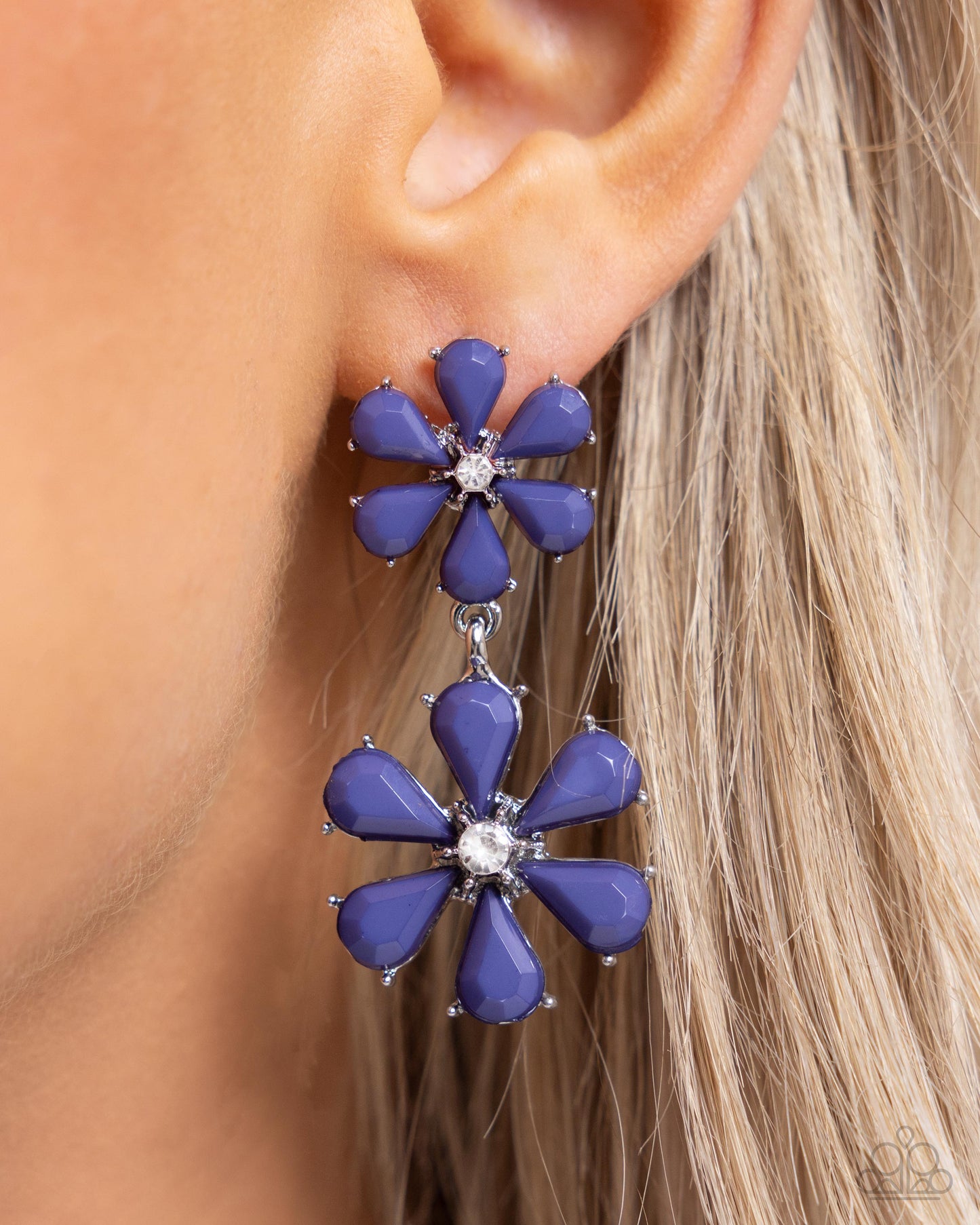 A Blast of Blossoms - Blue Flower Gem Silver Post Earrings