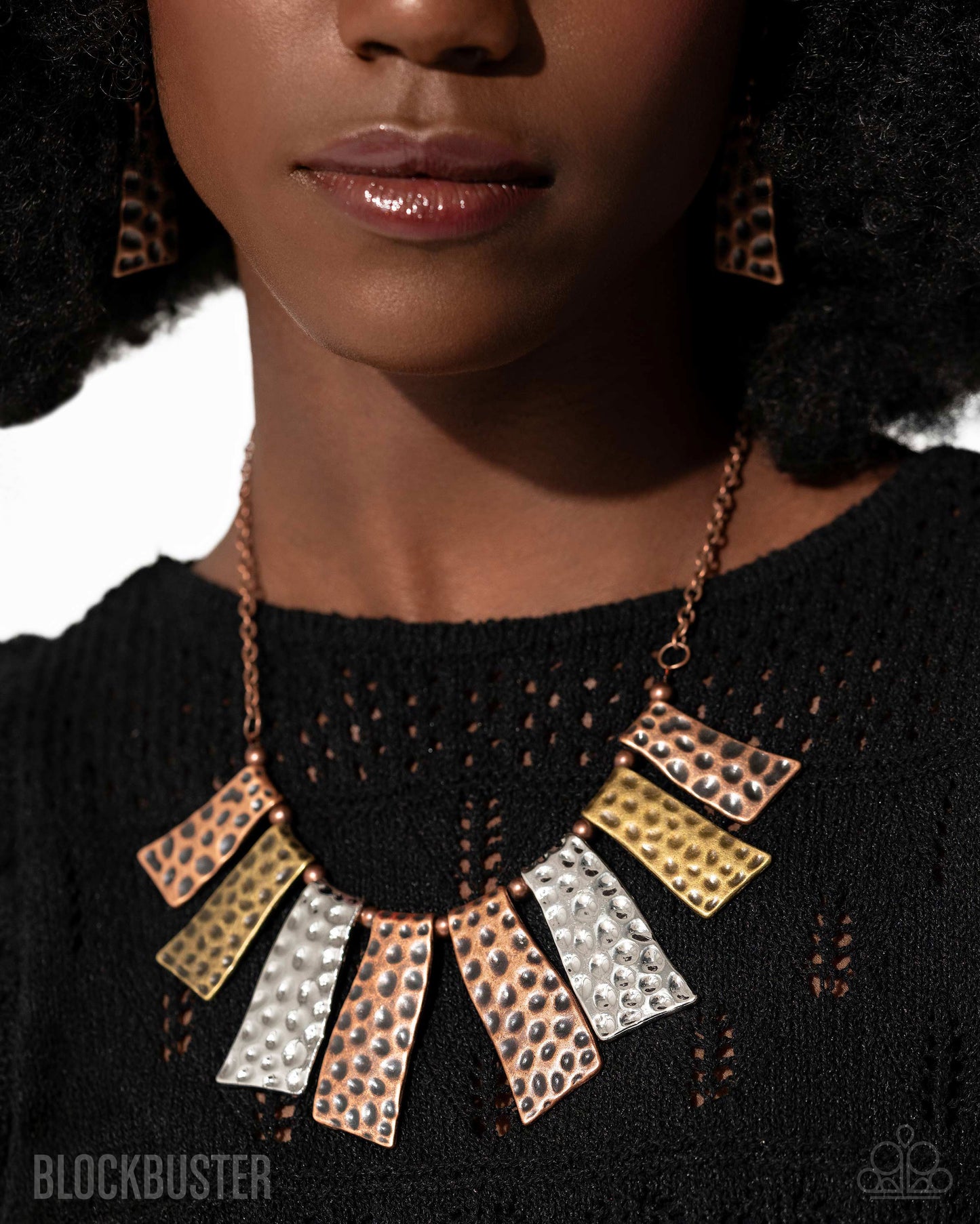 A Fan of the Tribe - Copper Brass Silver Mixed Metal Short Necklace - Blockbuster