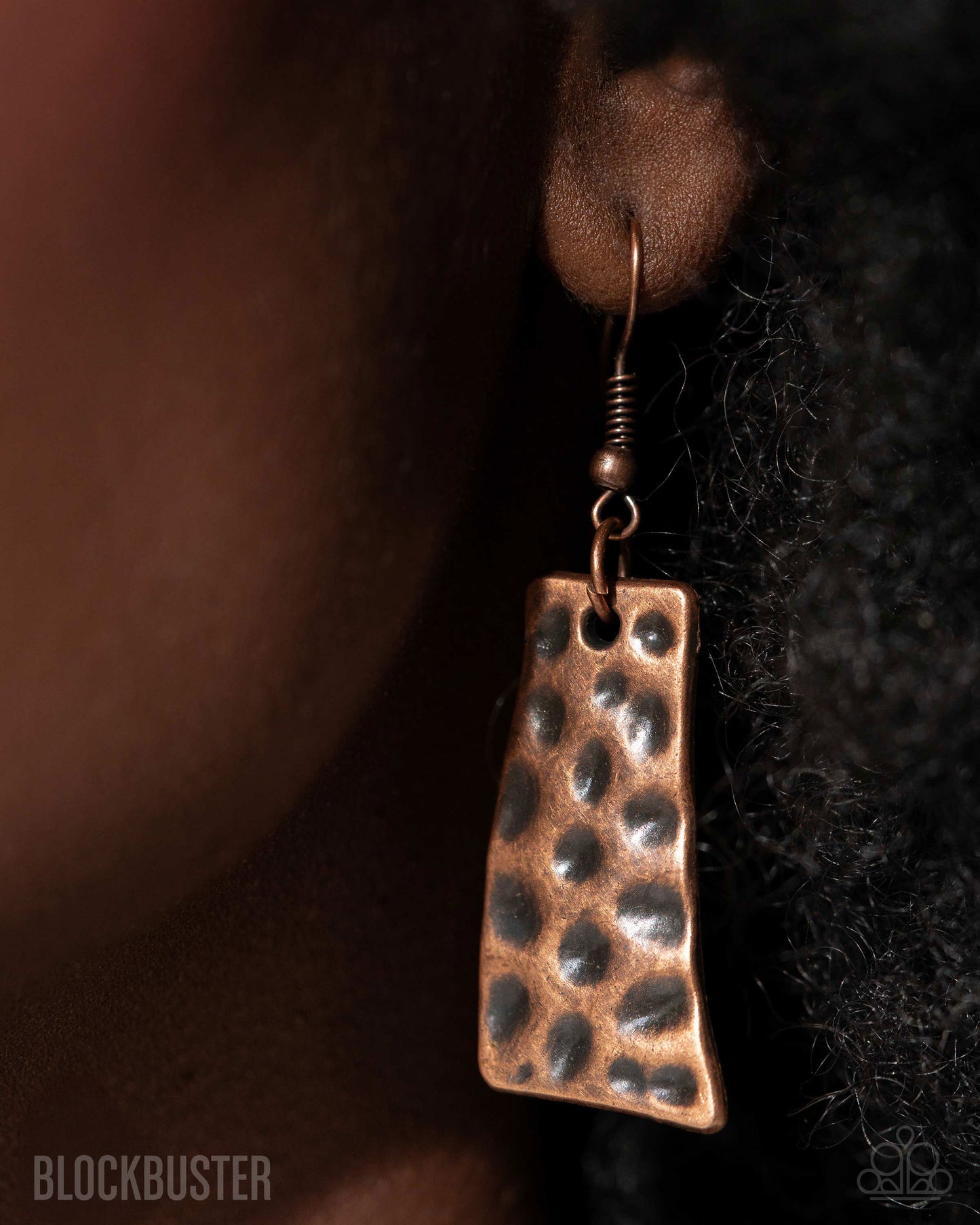 A Fan of the Tribe - Copper Brass Silver Mixed Metal Short Necklace - Blockbuster