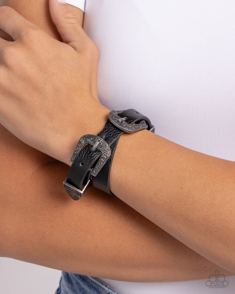 Buckle TOWN - Black Leather Wrap Bracelet