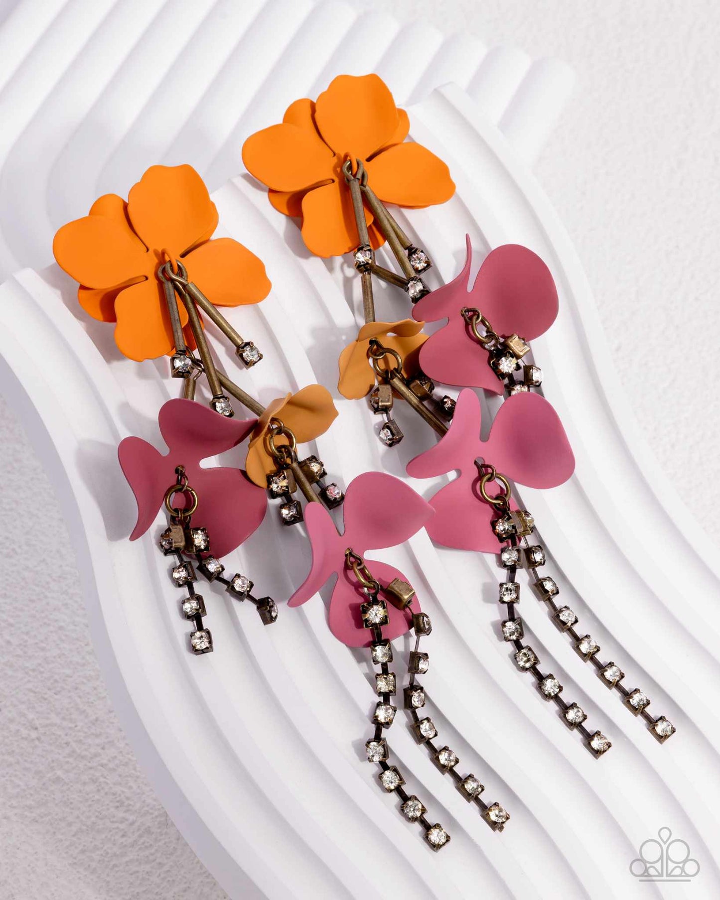 Capitol Chic - Multi Orange and Pink Flower Post Earrings - 2024 Convention Exclusive