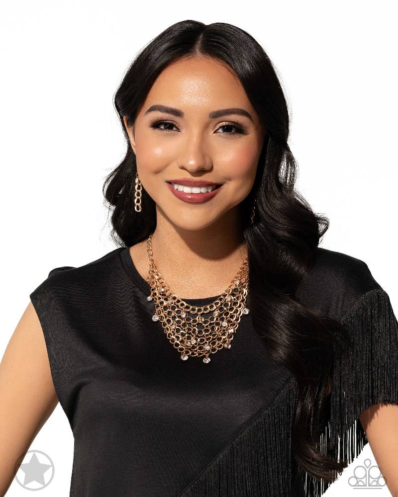 Fishing for Compliments - Gold Mesh Interlocking Chain Layered Short Necklace - Blockbuster