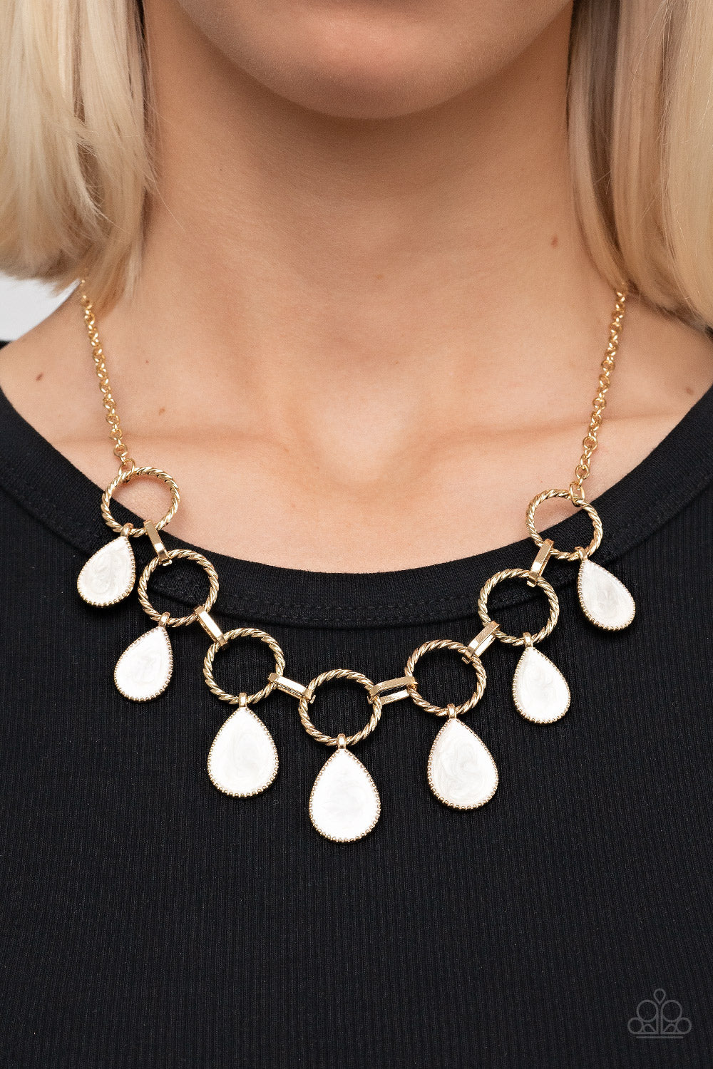 Golden Glimmer - Gold Circle Teardrop Bead Short Necklace