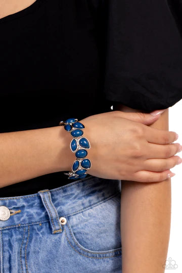 Gondola Groves - Blue Bead Silver Stretchy Bracelet