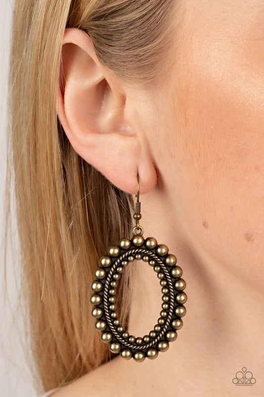 Homestead Hideaway - Brass Oval Fishhook Earrings