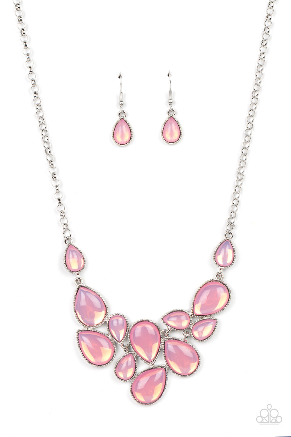 Keeps GLOWING and GLOWING - Pink Glassy Bead Silver Short Necklace