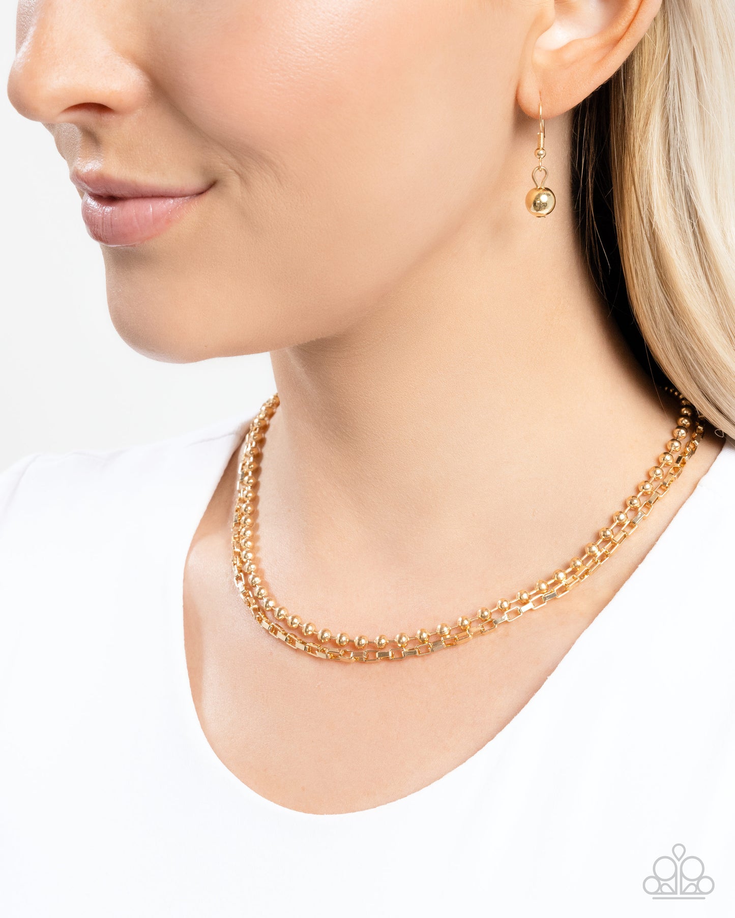 Laidback Layers - Gold Link Chain Layered Short Necklace