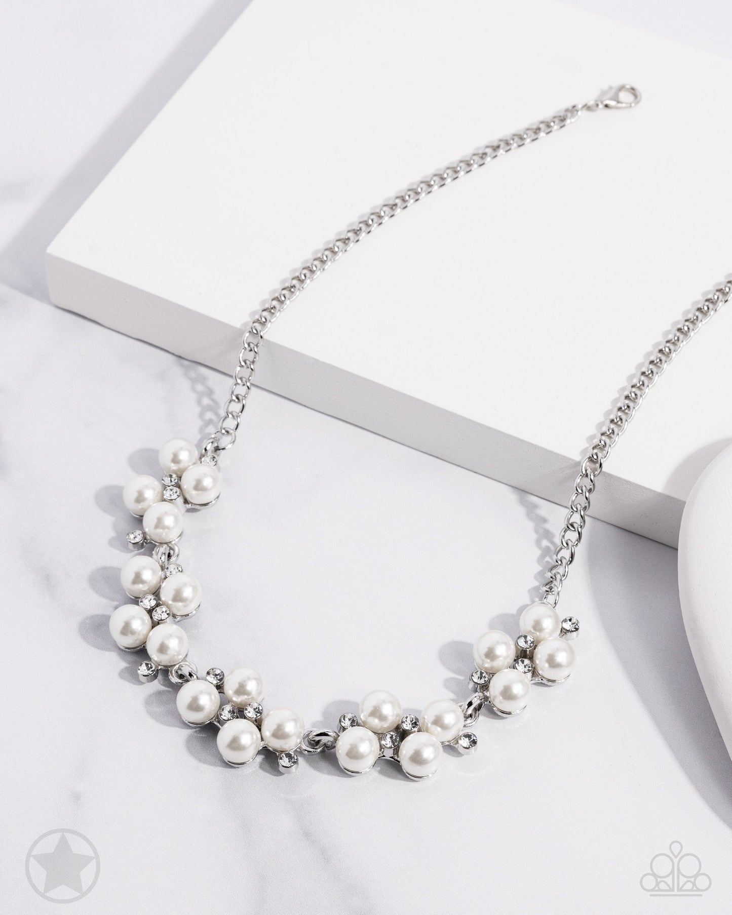Love Story - White Pearl and Rhinestone Short Necklace