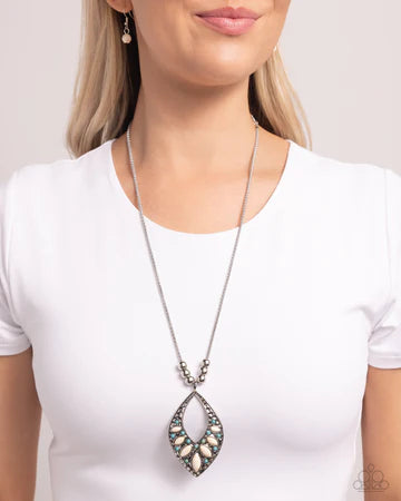 Marquise Melody - White and Turquoise Crackle Stone Silver Medium-Length Necklace