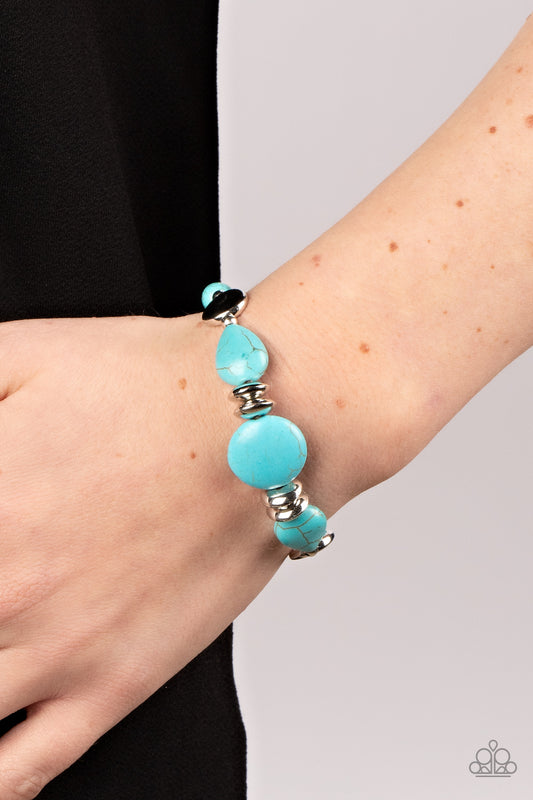 Mesa Vista - Turquoise Blue Crackle Stone Silver Clasp Bracelet