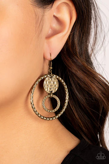 Mojave Metal Art - Brass Circle Fishhook Earrings