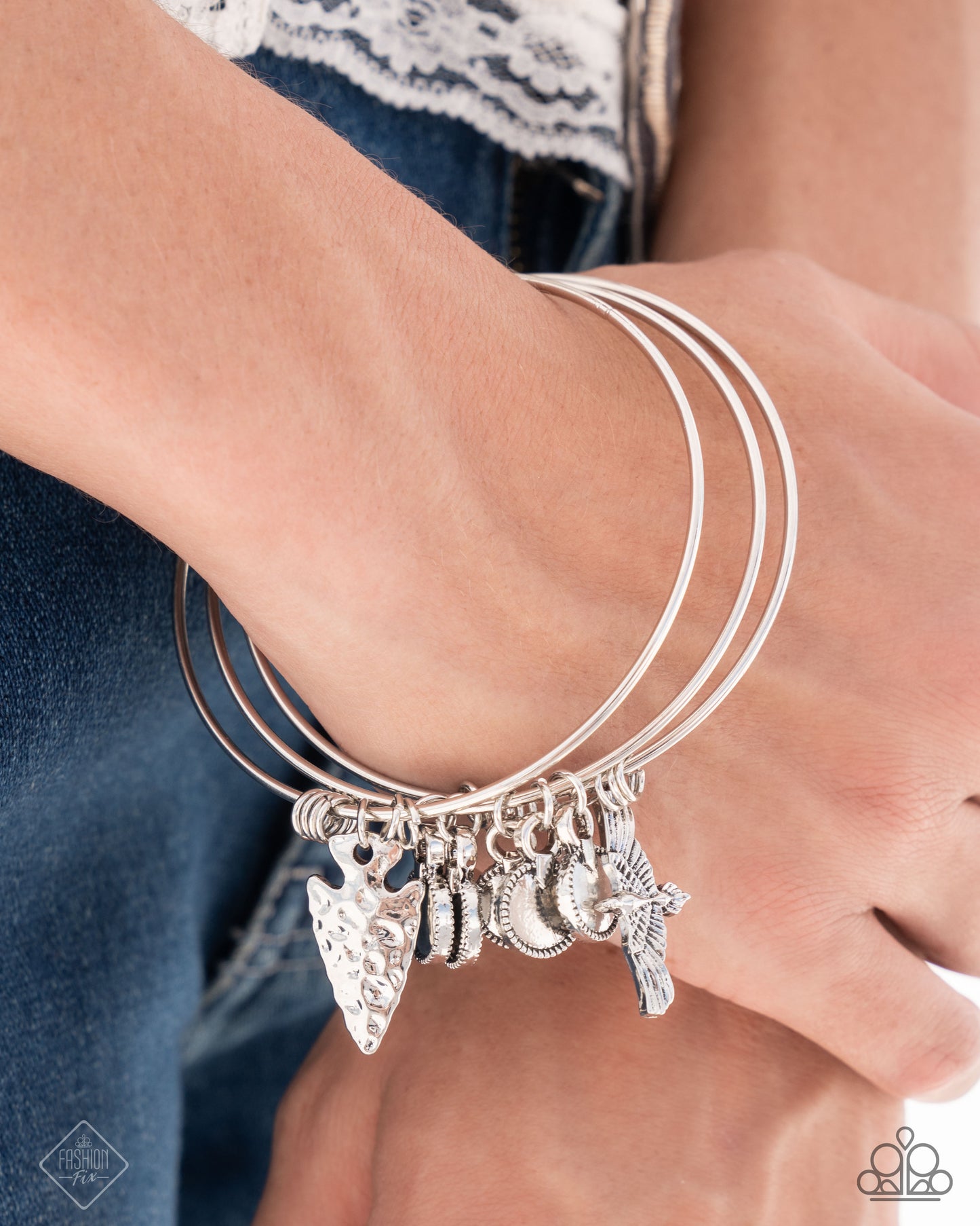 Chief of Confidence - Silver Arrowhead Eagle Charm Bangle Bracelet Set - Fashion Fix