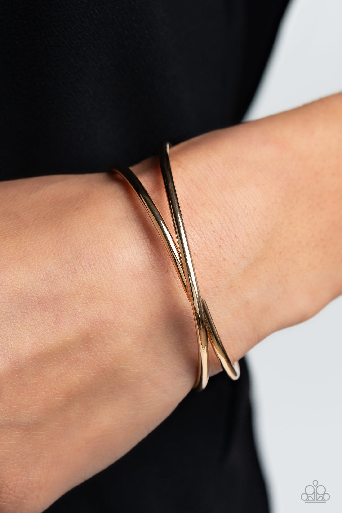 Teasing Twist - Gold Bar Cuff Bracelet