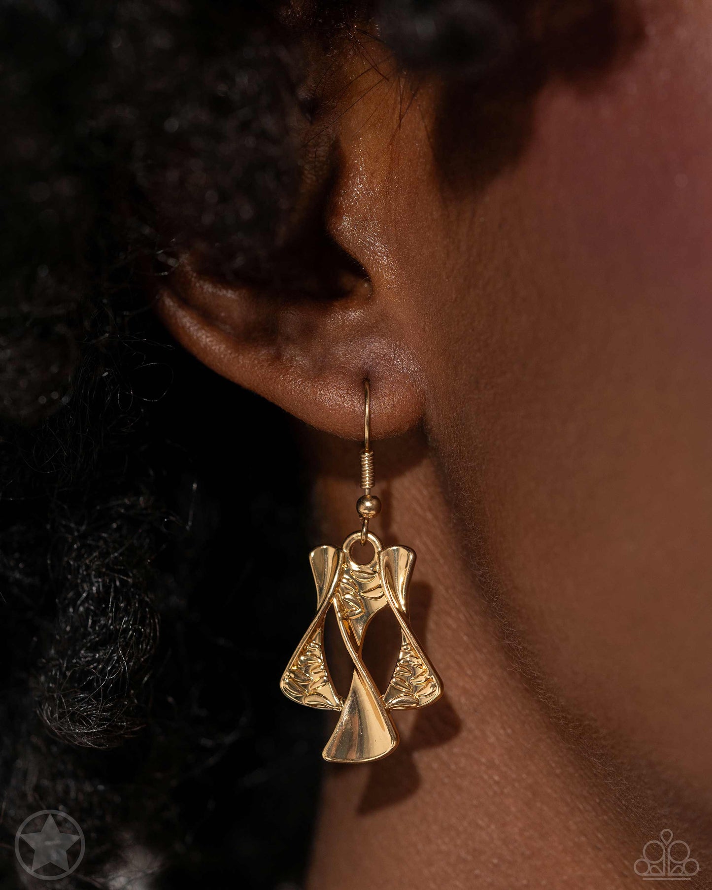 The Sands of Time - Gold Hourglass Peach Rhinestone Short Necklace - Blockbuster