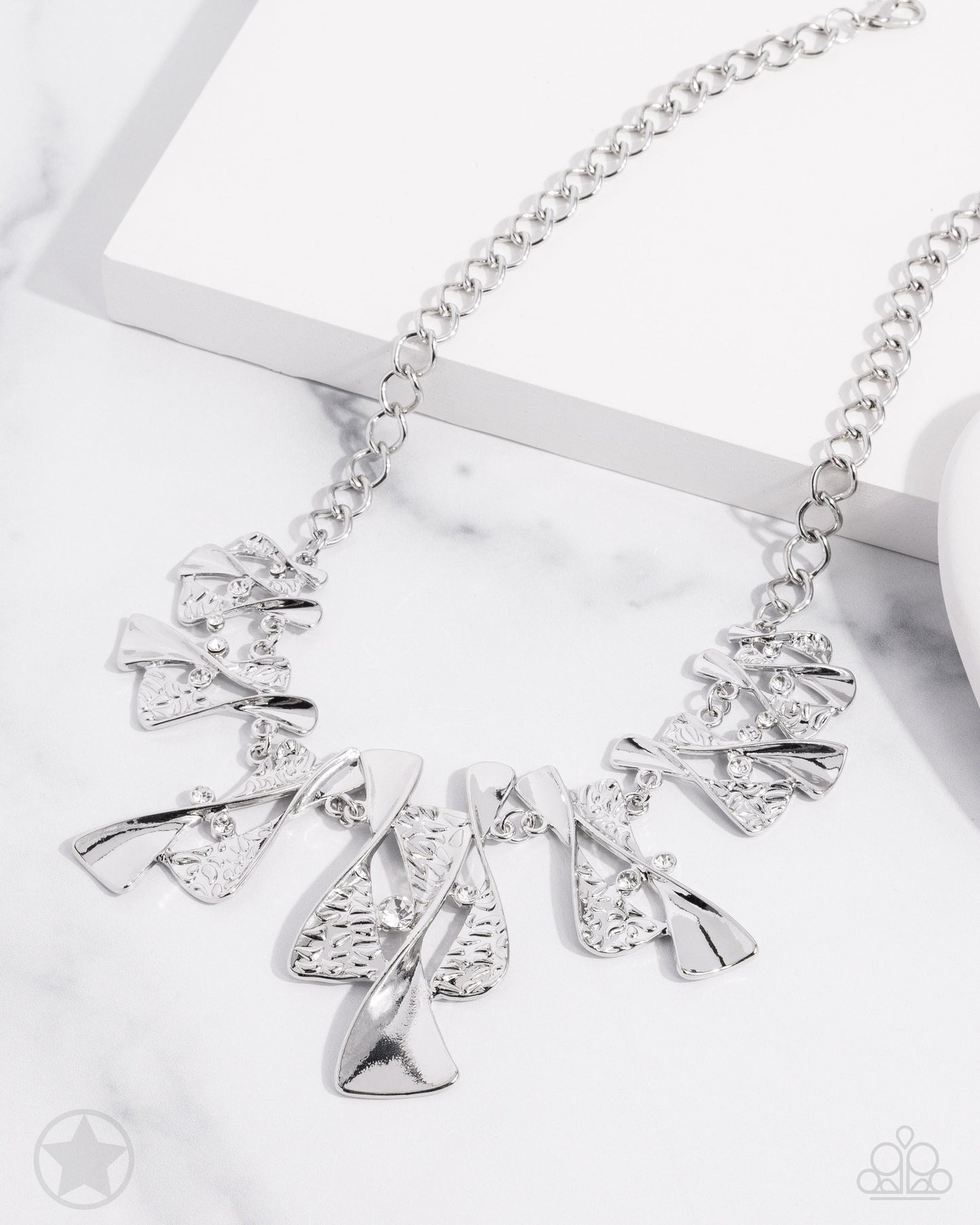 The Sands of Time - Silver Hourglass White Rhinestone Short Necklace - Blockbuster