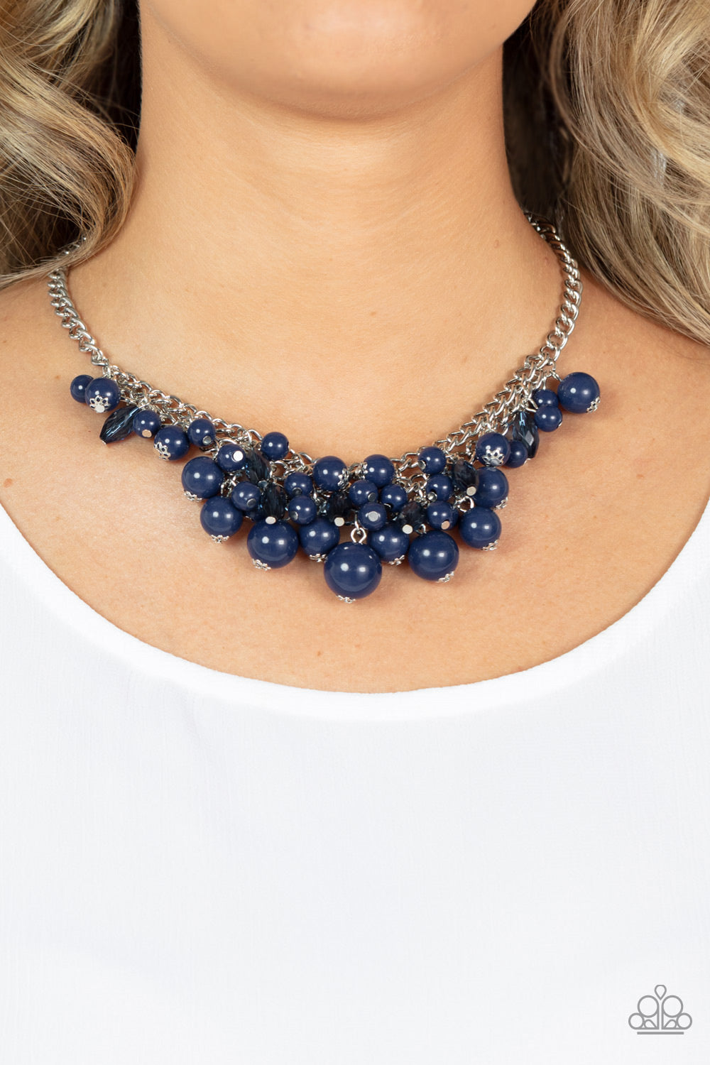 Broadway Bustle - Blue Bead Silver Short Necklace