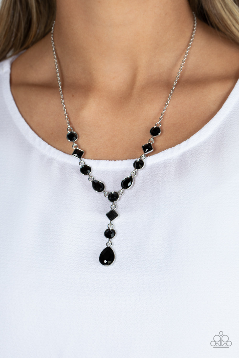 Forget the Crown - Black Rhinestone Silver Y Short Necklace