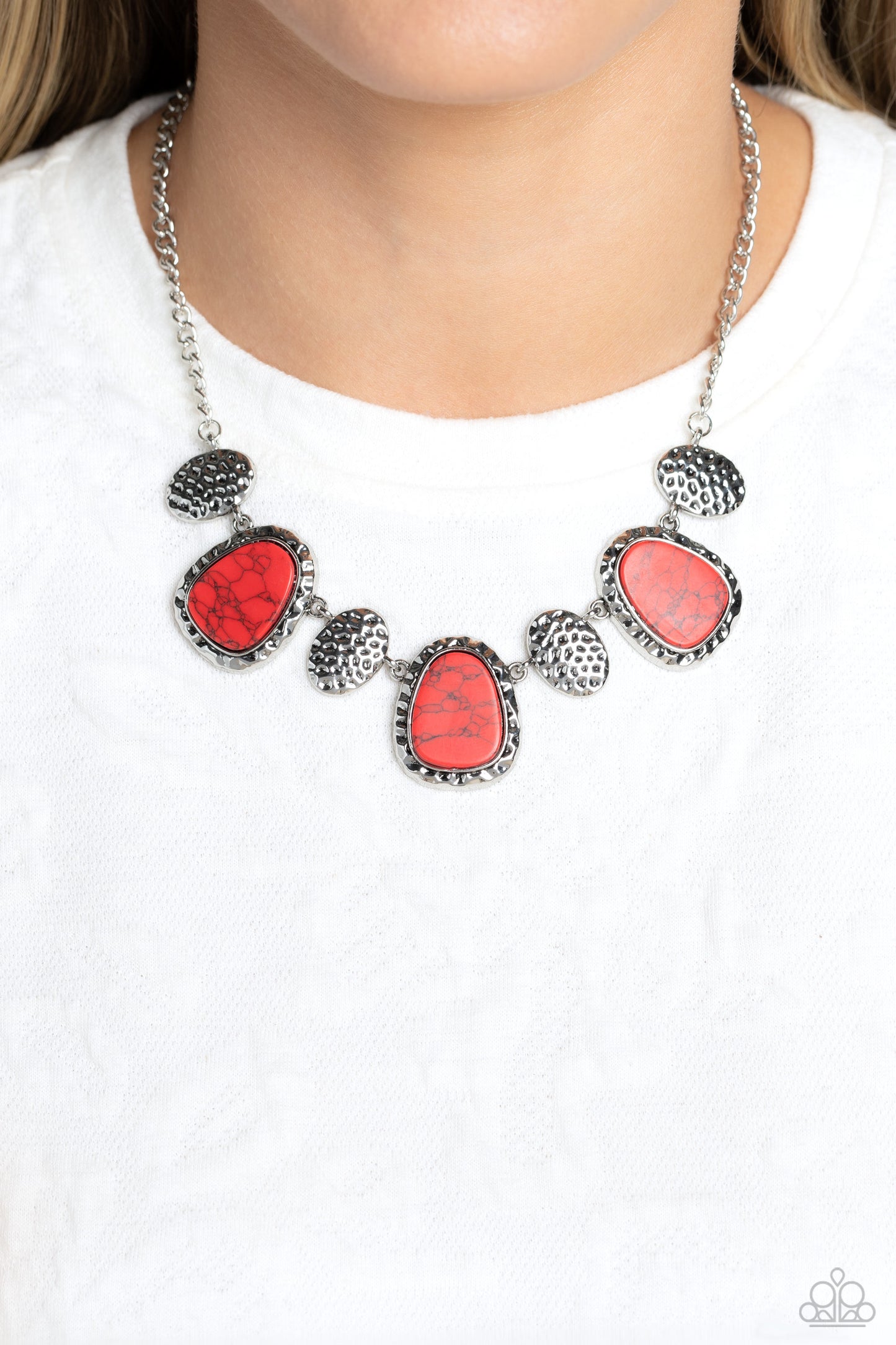 Badlands Border - Red Stone Silver Short Necklace