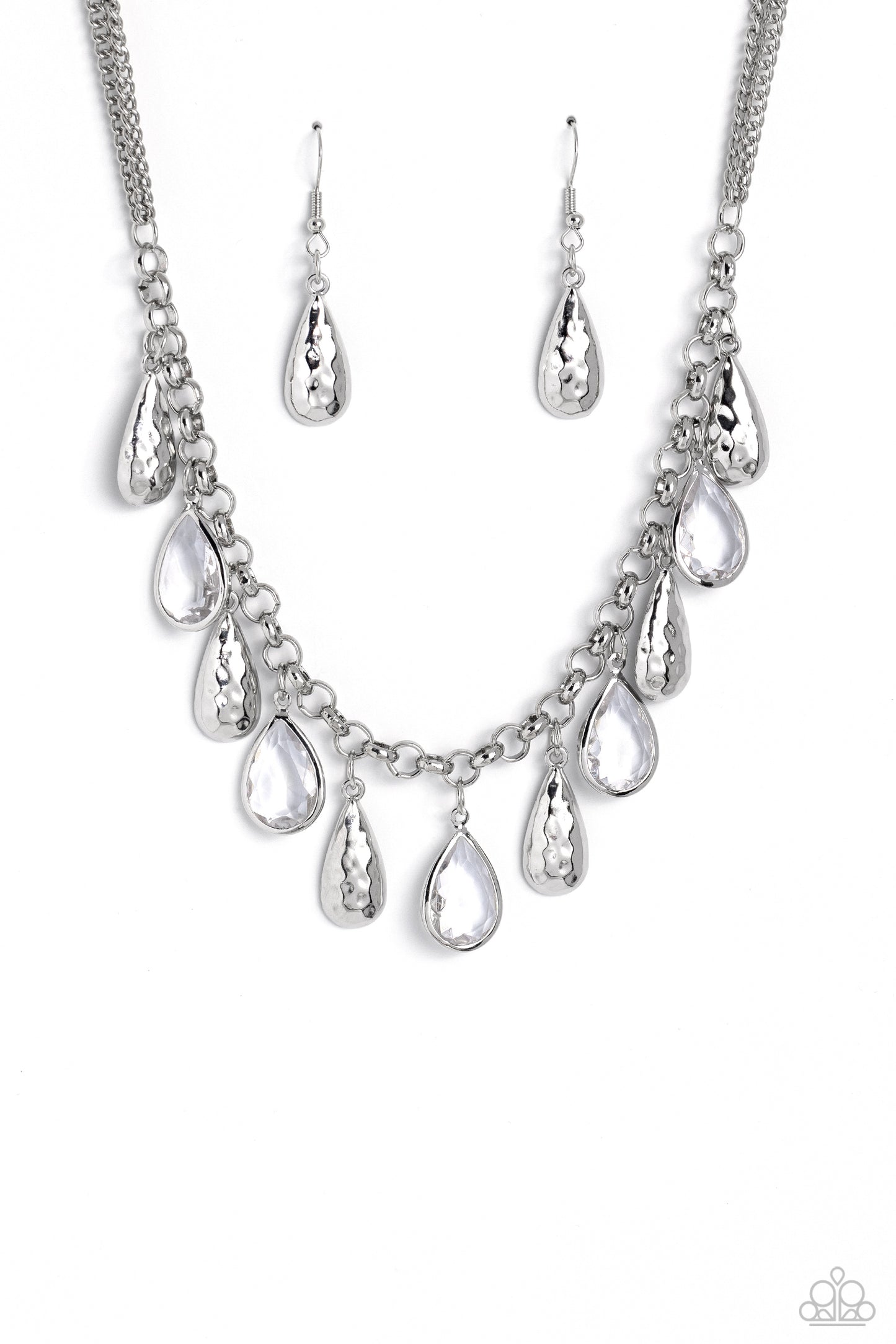 Teardrop Timbre - White Glassy Bead Silver Short Necklace